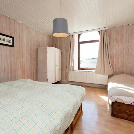 Nice Holiday Situated In The Heart Of The Ardennes Casa de Férias